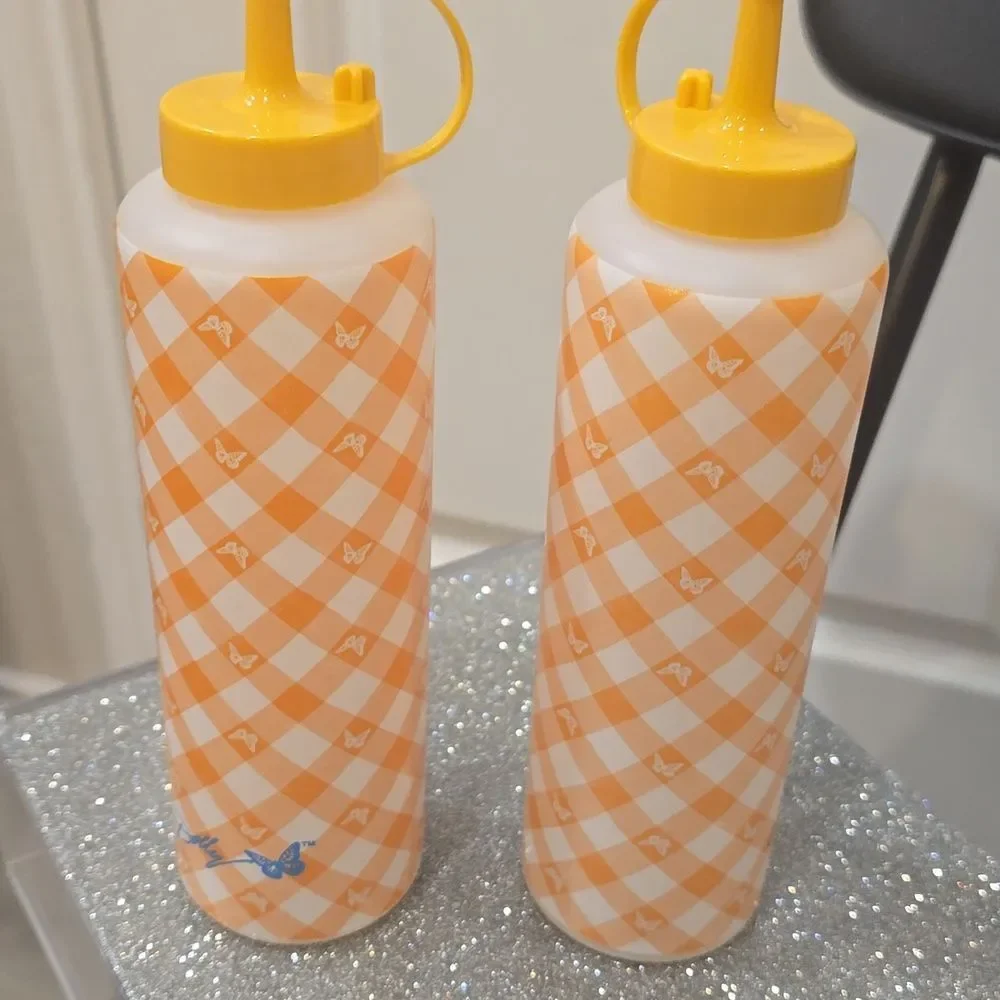 Dolly Parton Checkered‎ Squeeze Bottle- Yellow